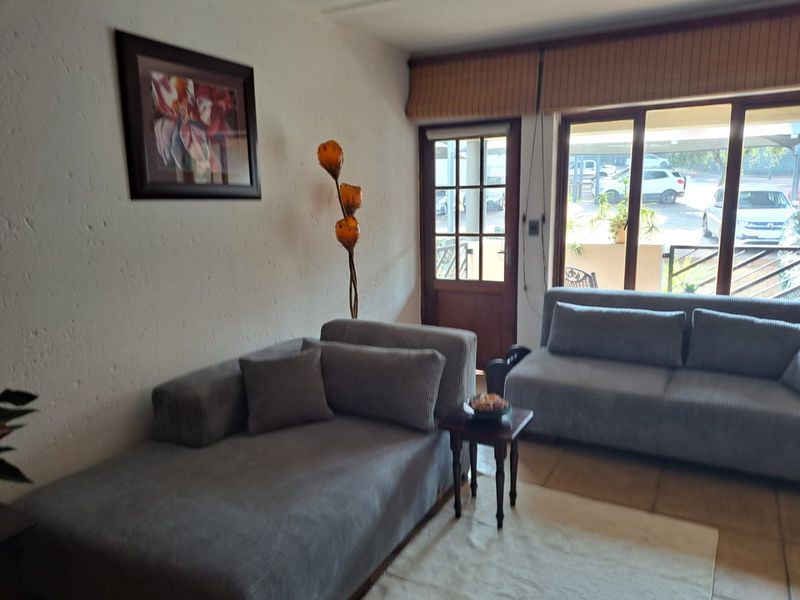 Charming 1-Bedroom Fully Furnished Apartment for Rent in Morning Hill, Bedfordview - Photo 2