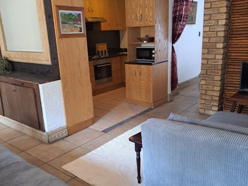 Charming 1-Bedroom Fully Furnished Apartment for Rent in Morning Hill, Bedfordview - Photo 6