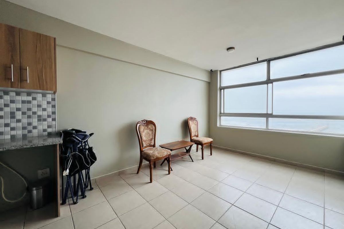 2 Bedroom, 2 Bathrooms Apartment To Let In North Beach, Durban - Photo 2