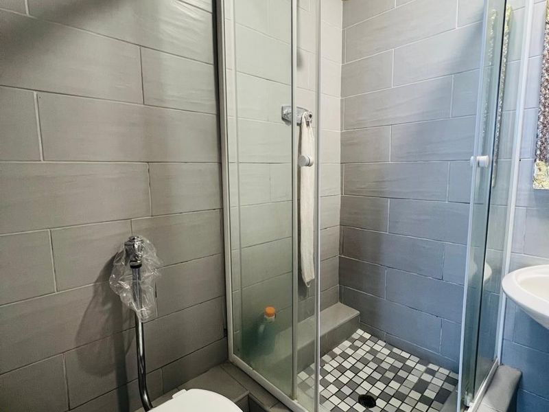 2 Bedroom, 2 Bathrooms Apartment To Let In North Beach, Durban - Photo 10