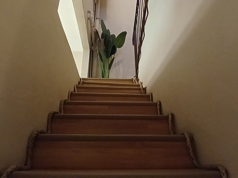 Sleek, Spacious & Secure – Move-In Ready Townhouse - Photo 10