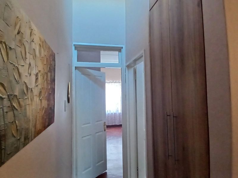 Sleek, Spacious & Secure – Move-In Ready Townhouse - Photo 9