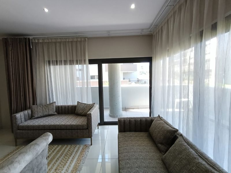 Beautifully furnished 3 bedroom apartment in central Umhlanga Ridge. - Photo 1