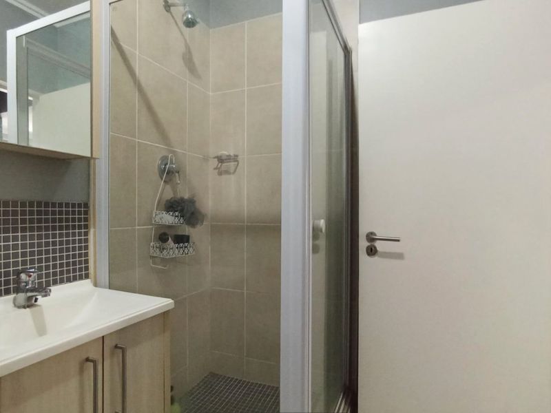 1 Bedroom Apartment / Flat for Sale in Beverley - Photo 3