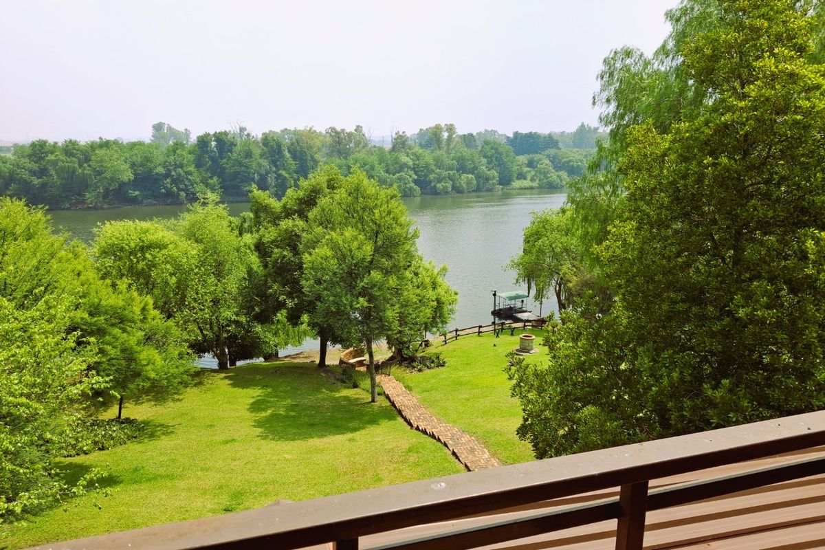 Stunning family Home in the highly sought-after River Lodge!  - Photo 2