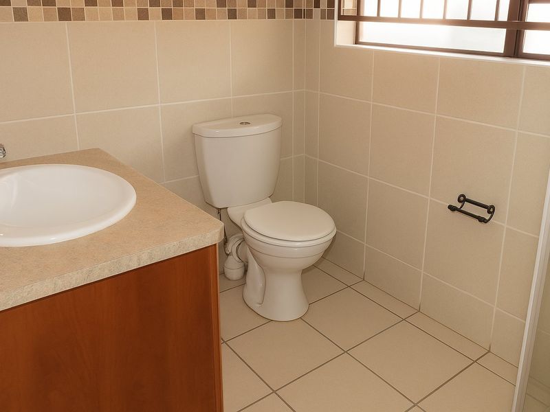 Block of Flats for Sale – Prime Investment Opportunity in a Popular Suburb - Photo 8