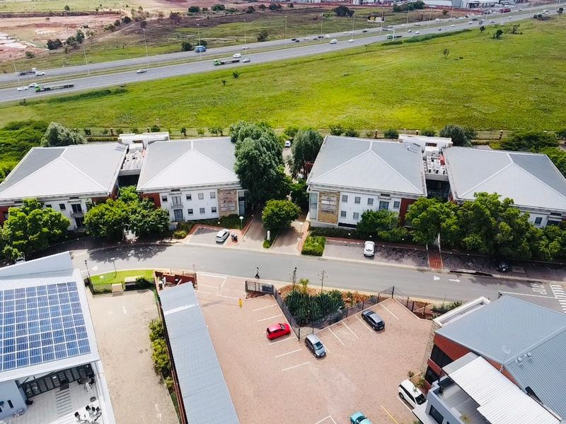 For Sale: Premium Commercial Property in Route 21 Business Park, Centurion - Photo 4