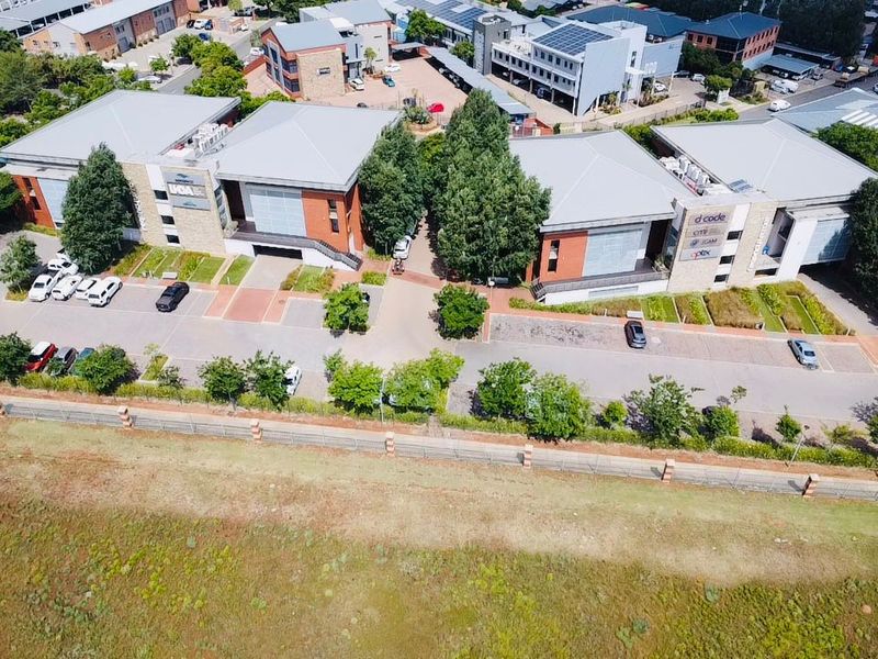 For Sale: Premium Commercial Property in Route 21 Business Park, Centurion - Photo 3