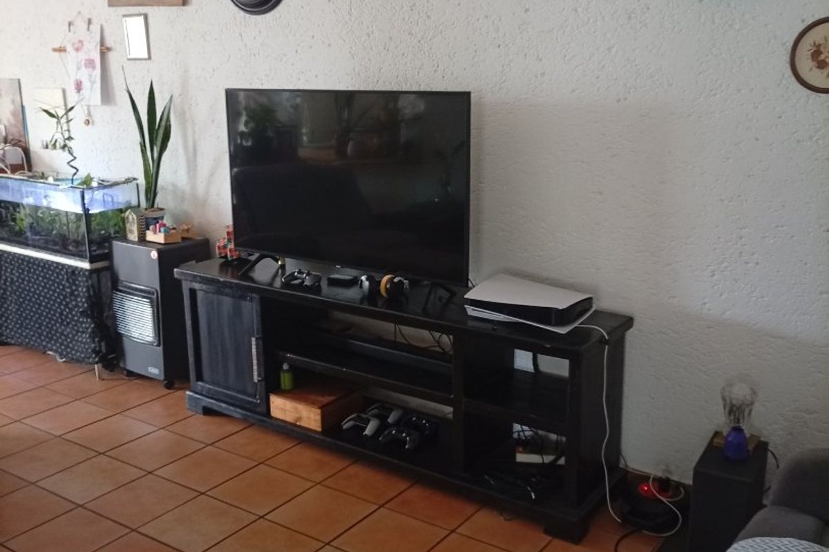 House For Sale - Photo 5