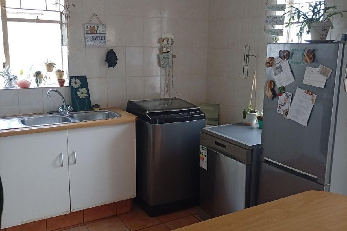 House For Sale - Photo 4