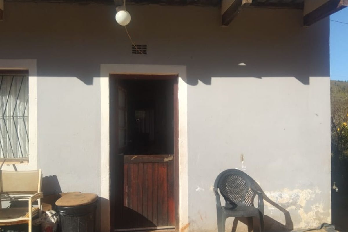 THIS IS YOUR BARGAIN OF THE MONTH ,, COME AND VIEW - Photo 2