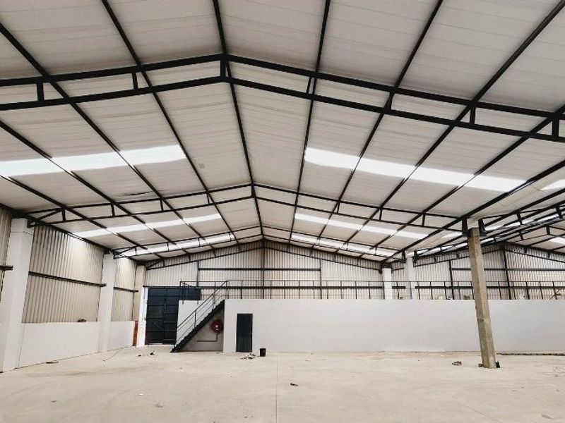 Warehouse Unit  to rent at Cosmo Business Park, Roodepoort Central  - Photo 2