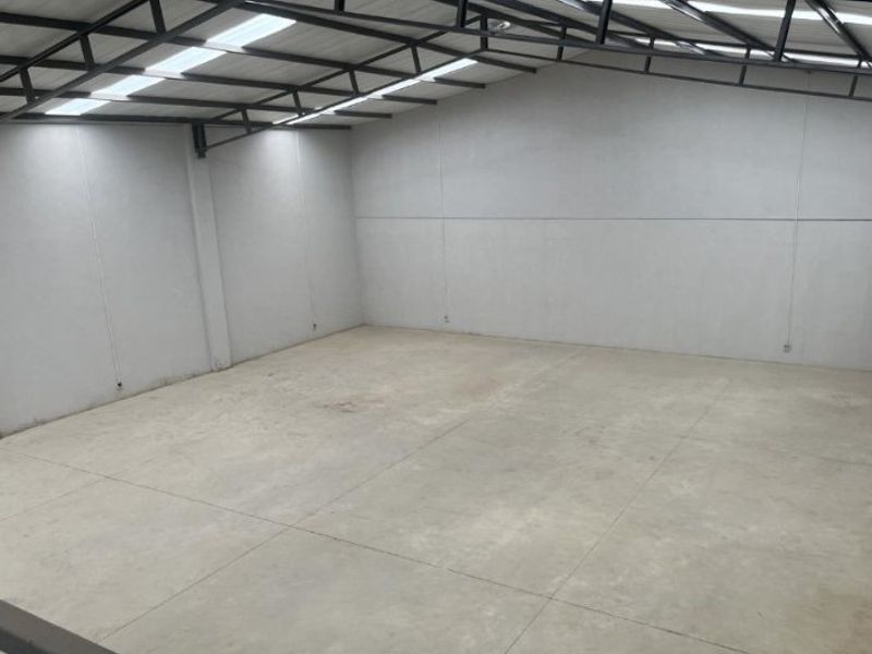 Warehouse Unit  to rent at Cosmo Business Park, Roodepoort Central  - Photo 8