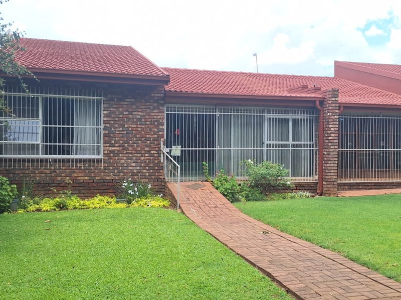 Townhouse for sale in Retirement Scheme. - Photo 2