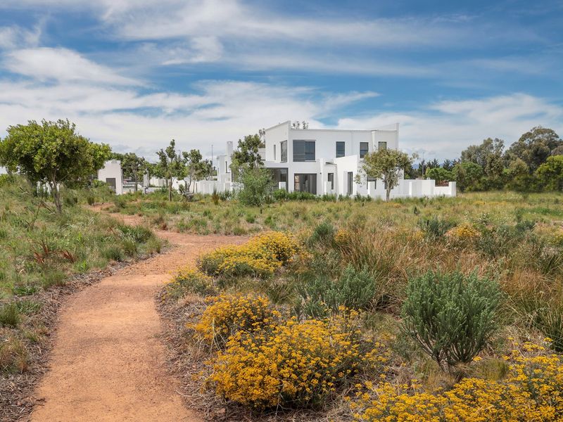 City Convenience, Country Calm—Build Your Dream Home - Photo 5