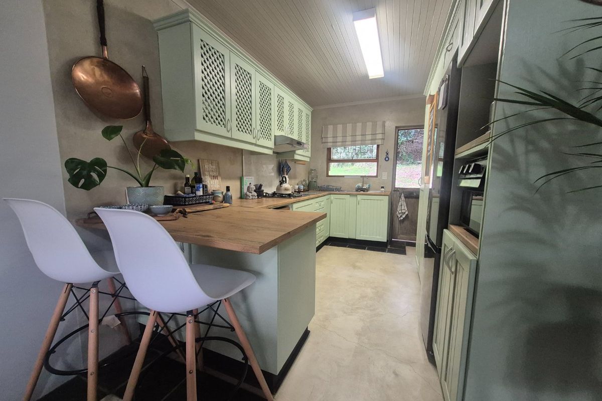 Peaceful 3-Bedroom Townhouse in Brenton Park Estate – R15 000 per month - Photo 5