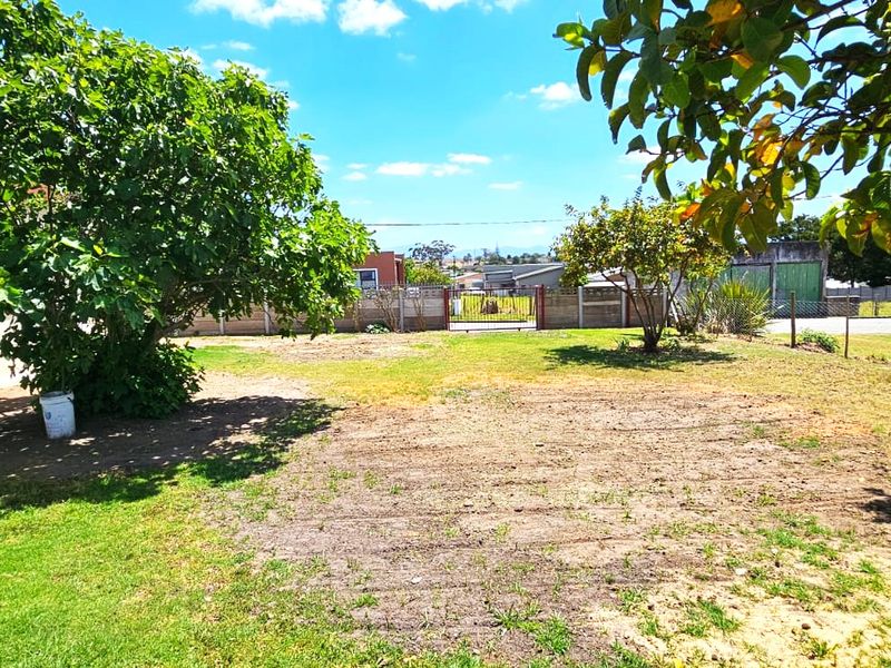 A RARE FIND IN ALBERTINIA - Photo 2