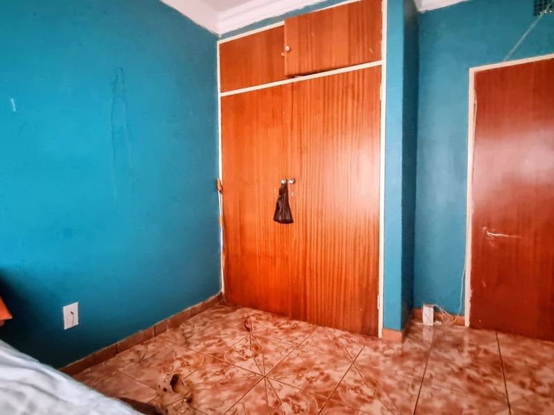 Charming 3 Bedroom Home in Steelpark, Vereeniging - A Canvas Waiting for Your Masterpiece! - Photo 9