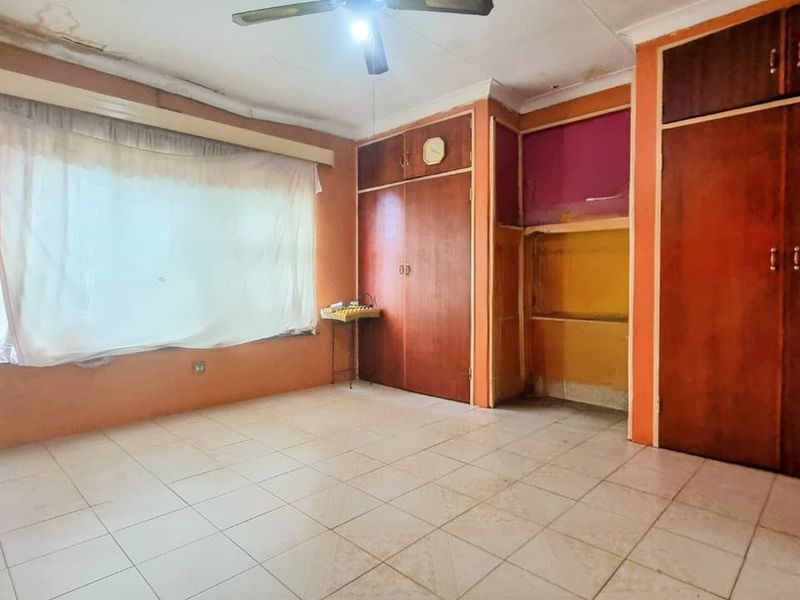 Charming 3 Bedroom Home in Steelpark, Vereeniging - A Canvas Waiting for Your Masterpiece! - Photo 6