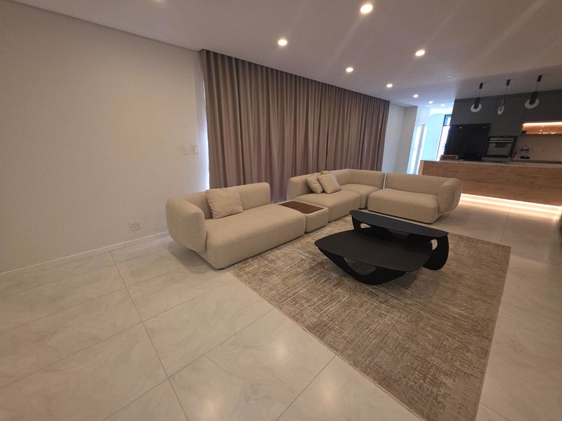 A Sophisticated Entertainer's Dream Home in the Prestigious Sandown Enclave - Photo 4