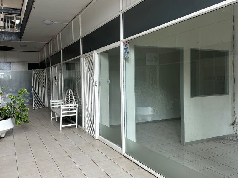 PRIME 79SQM OFFICE SPACE  - ST ANDTO LETREWS BEDFORDVIEW - Photo 5