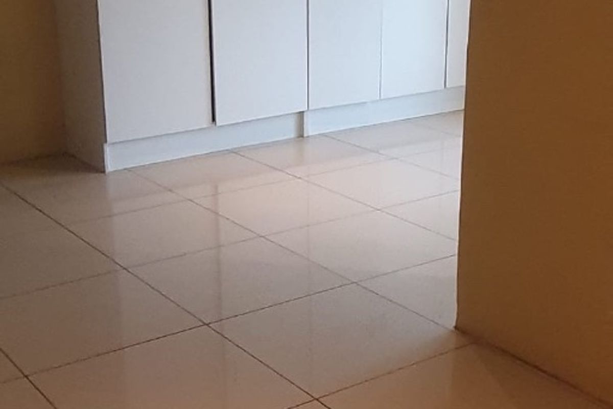 Beautiful 4-Bedroom Family Home with Pool – Safe, Spacious & Pet-Friendly - Photo 2