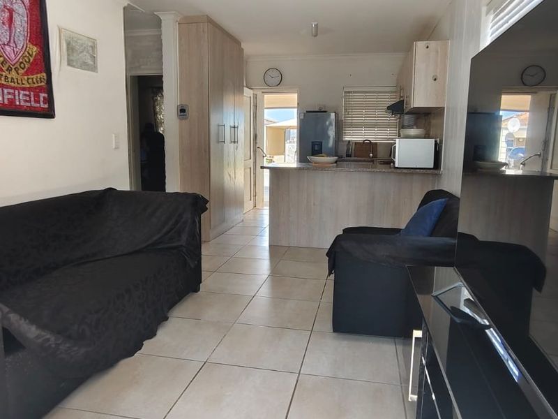 2 Bedroom Home For Sale in "South Breeze" Strandfontein - Photo 5