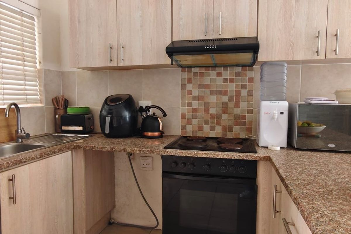 2 Bedroom Home For Sale in "South Breeze" Strandfontein - Photo 3