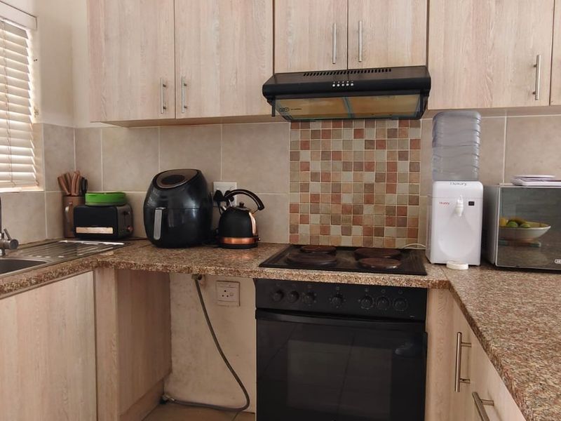 2 Bedroom Home For Sale in "South Breeze" Strandfontein - Photo 3