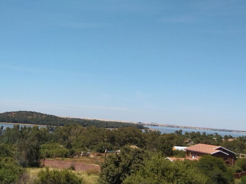 Welcome to your future dream home! - Photo 9