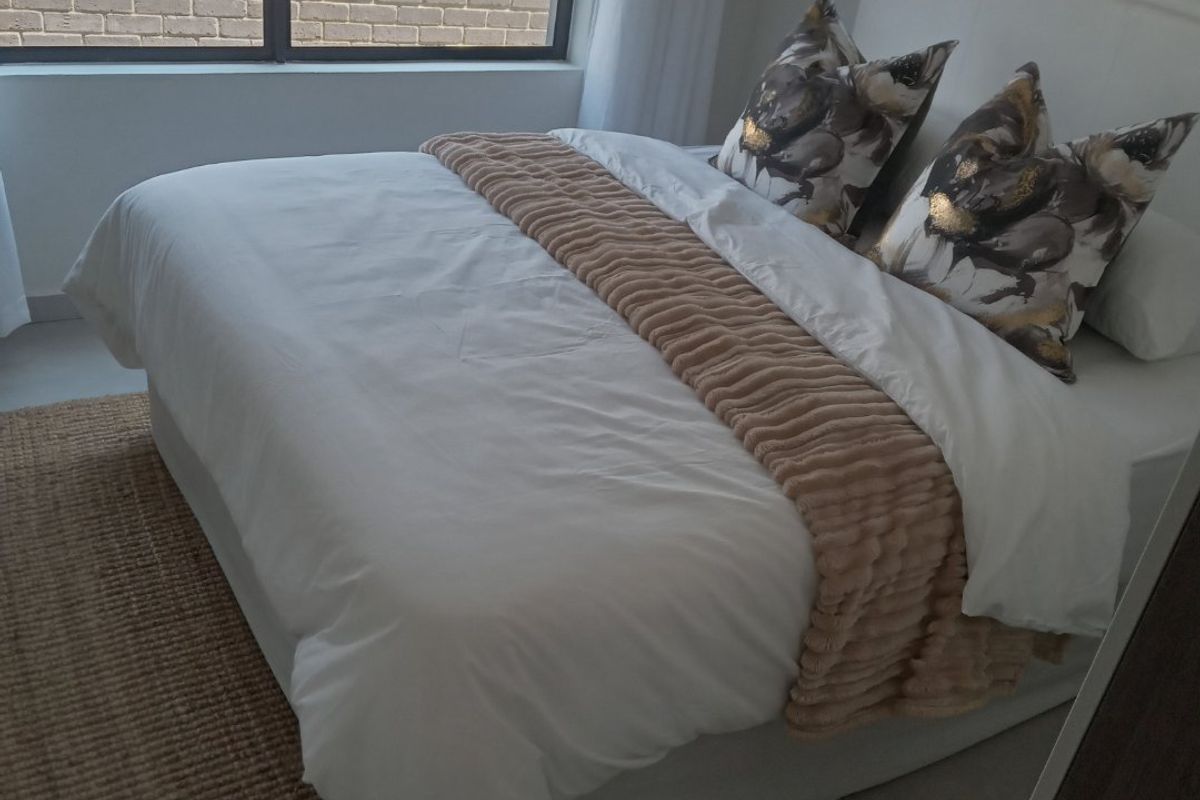 2 bed 2 bath apartment for sale North Riding - Photo 3