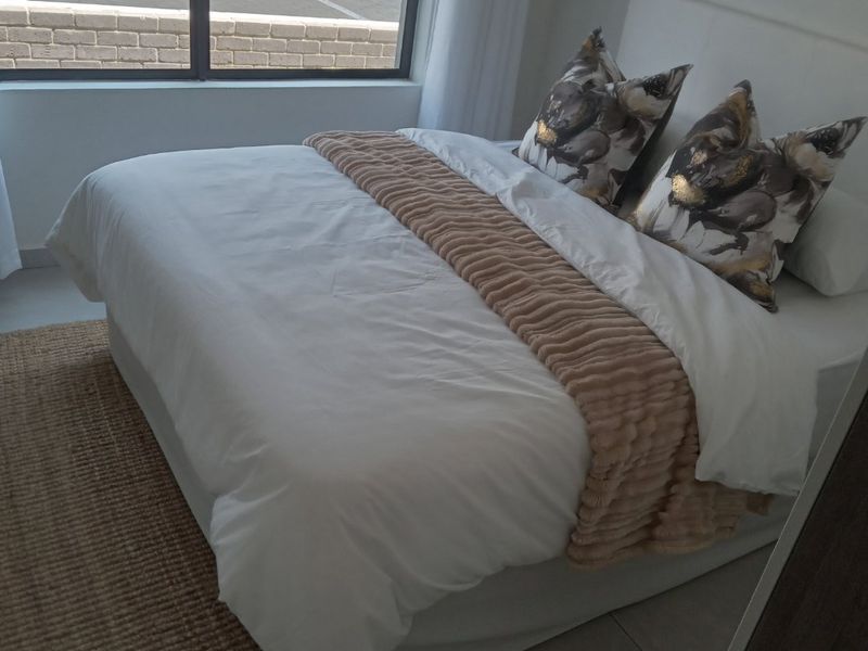 3 Bedroom Apartment / Flat for Sale in North Riding - Photo 3