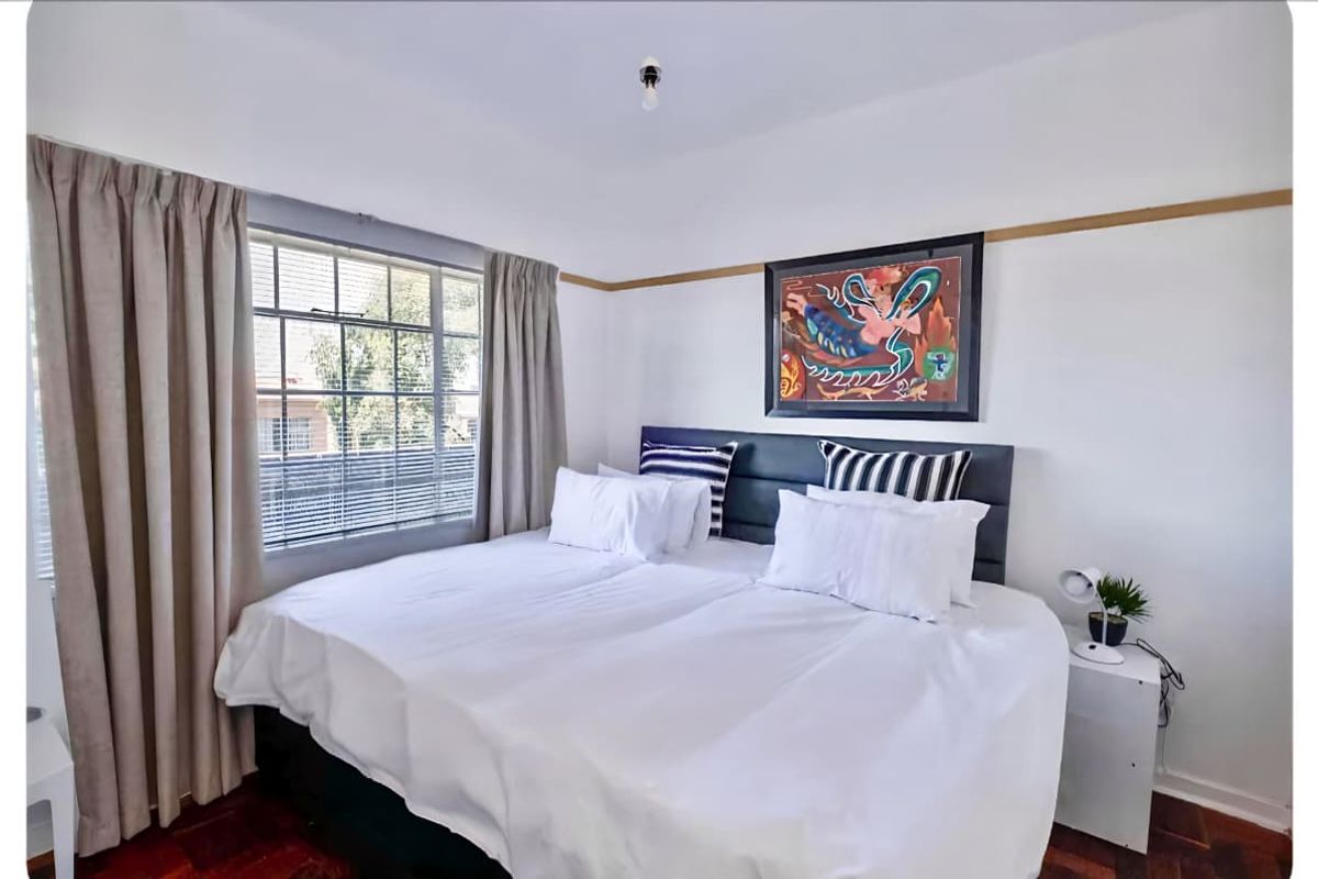Stylish Fully Furnished 2-Bedroom Apartment for Rent | Linden, Randburg - Photo 3