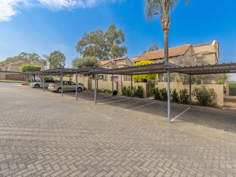 2 Bed Duplex – Stylish, Spacious & Perfectly Located! - Photo 7