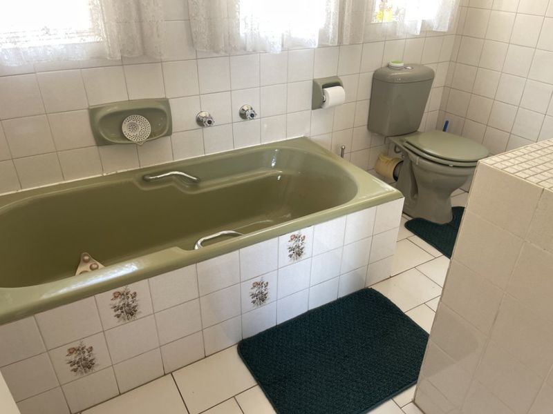 3 Bed House – Charming Family Home with Space and Character! - Photo 7