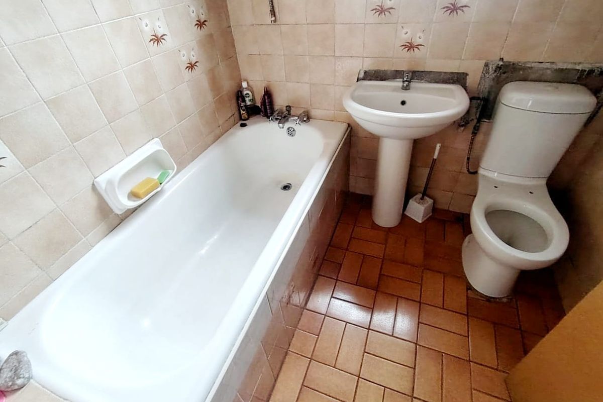 3 Bedroom House for Sale in Braelyn - Photo 4