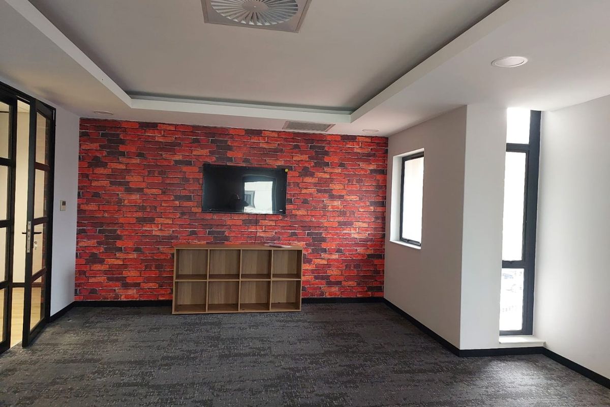 A GRADE FITTED OFFICE SUITE IN RIVONIA WITH FIXED UTILITIES - Photo 3