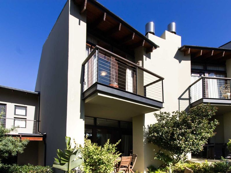 Full-Title Furnished Duplex – Near Herolds Bay Beach and George Airport - Photo 4