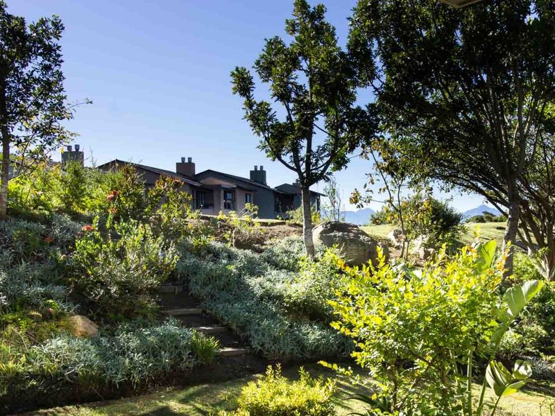 Full-Title Furnished Duplex – Near Herolds Bay Beach and George Airport - Photo 10