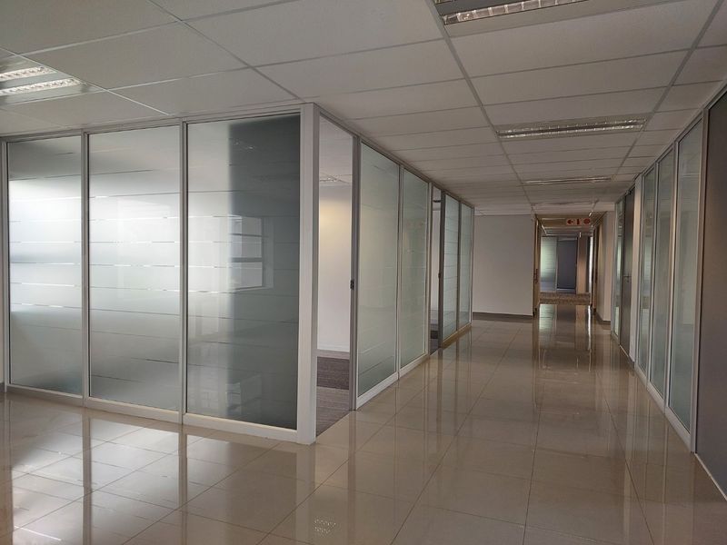Save Millions on Fit-Out Costs – Fully Fitted Premium Ground Floor Office Suite in Woodmead Estate - Photo 6