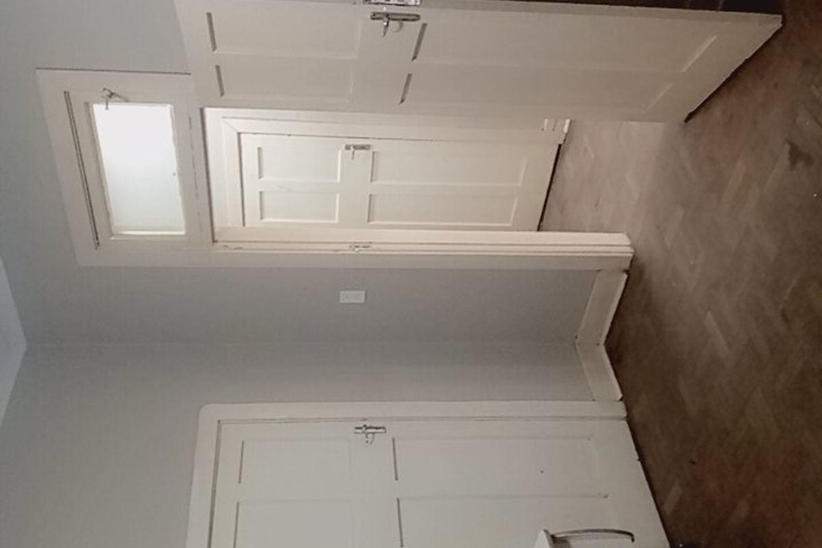 Spacious 3-Bedroom Home with Separate Flatlet – Excellent Value in Orkney - Photo 4