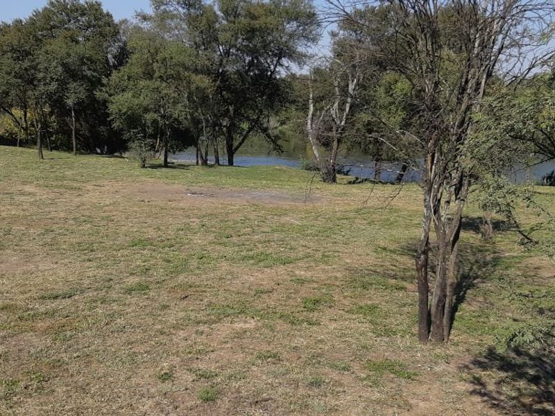 Prime Riverfront Stand in Ukutula Eco Estate – 1ha (10,000m2) – R298,000 - Photo 10