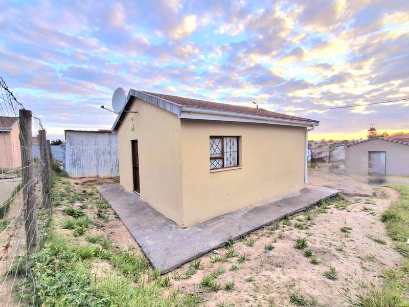 2-Bedroom House for Sale in NU 9, Mdantsane - Photo 8