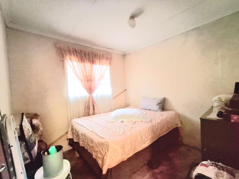 2-Bedroom House for Sale in NU 9, Mdantsane - Photo 7