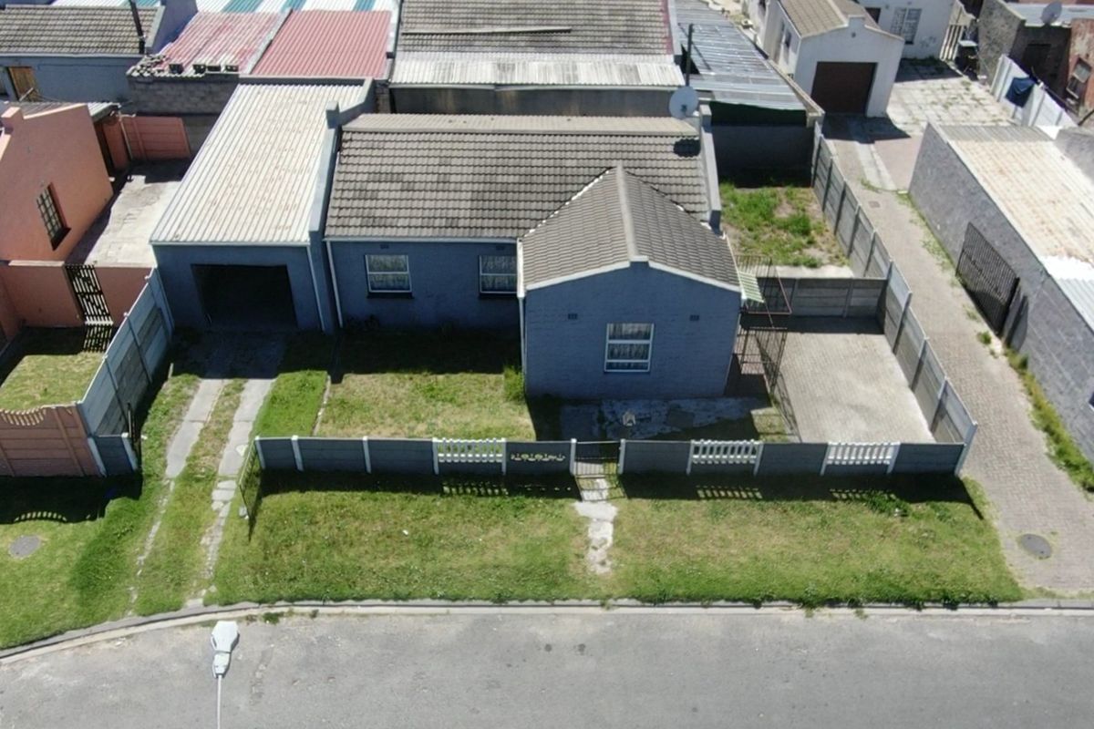 3 Bedroom home for sale in Palm Park - Photo 3