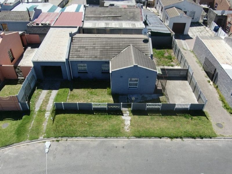 3 Bedroom home for sale in Palm Park - Photo 3