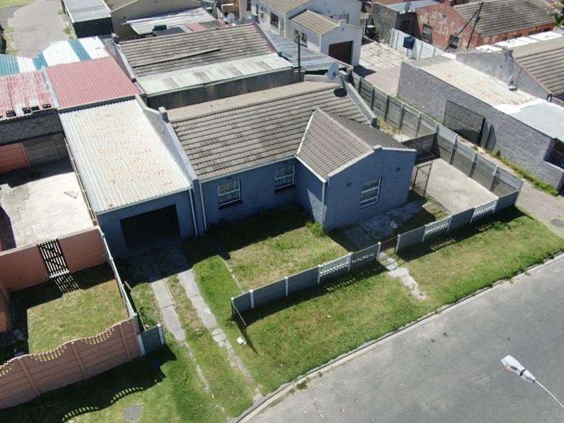 3 Bedroom home for sale in Palm Park - Photo 2