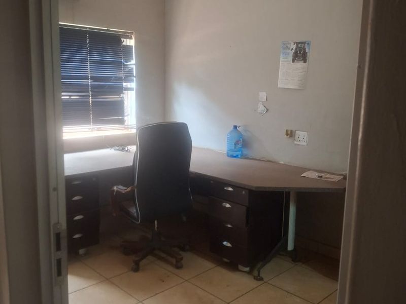 Industrial Property for Sale  - Photo 5