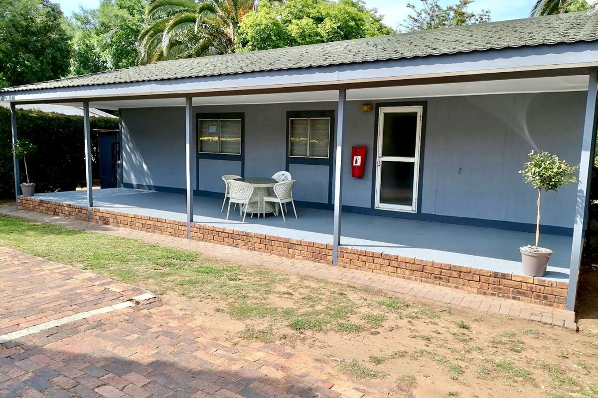 Charming 2-Bedroom Holiday Home in Port O’ Call - Photo 2