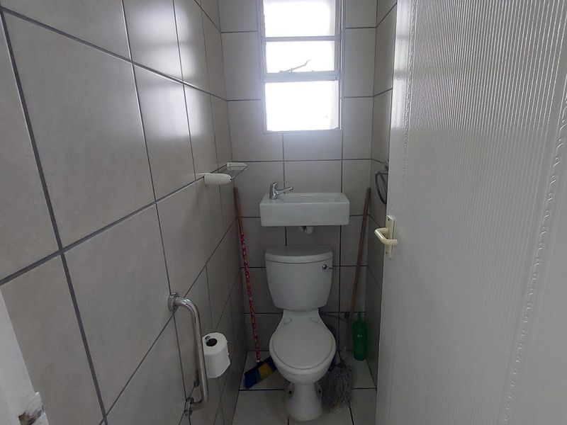 Fully furnished spacious holiday apartment with stunning views for sale in Toti - Photo 7